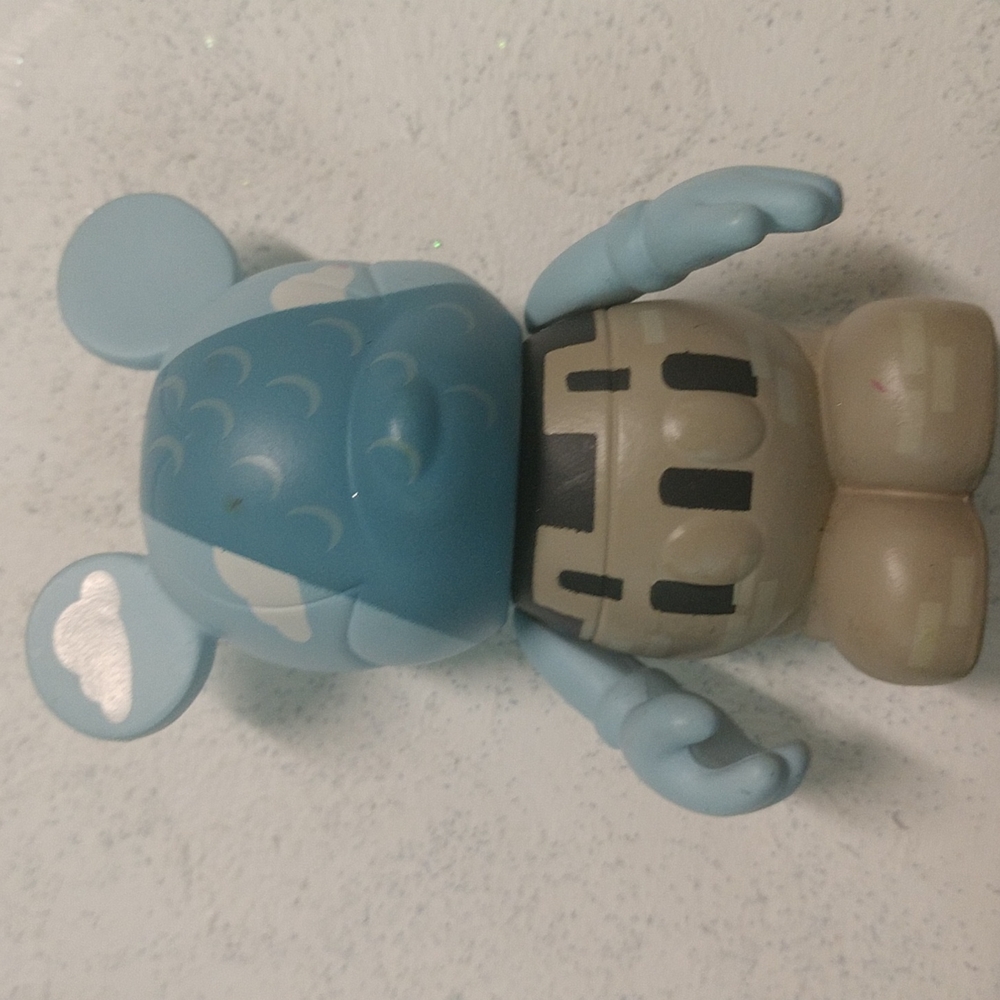 Disney Vinylmation by Randy Noble